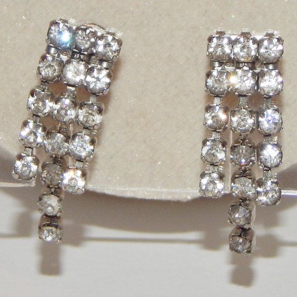 Vintage Little Nemo Screw Back Rhinestone Dangle Earrings - Picture 3 of 5